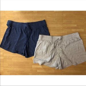 Bundle of shorts